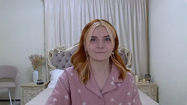 KellyStone online show from February 2025 12:10:01 AM