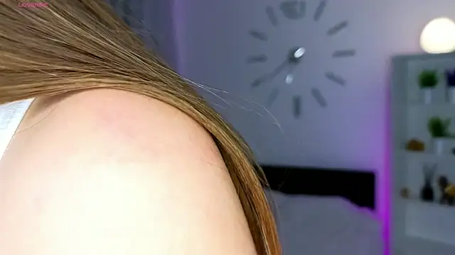 aryamirelle online show from December 2024 11:03:02 PM