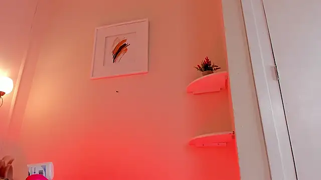 Snapshot of dani_skinny_ chatting on December 2024 02:50:02 PM dani skinny online show from December 2024 02:50:02 PM