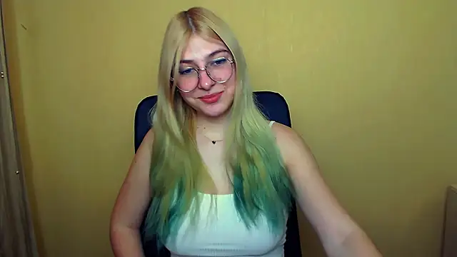 Luna Lush  online show from January 2025 11:48:01 AM