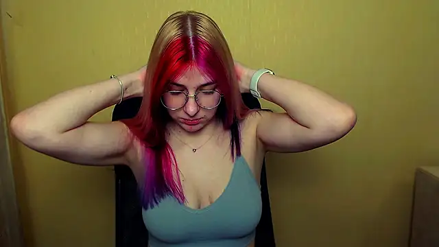 Luna Lush  online show from February 2025 12:11:02 PM