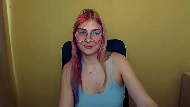 Luna Lush  online show from March 2025 12:39:01 PM