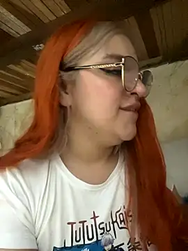 SophiaWeestt99 online show from October 2025 03:42:02 AM