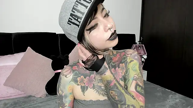 NikkiRamone online show from January 2025 03:16:02 PM