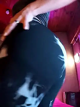 mariposapontiak420 online show from March 2025 11:43:01 PM