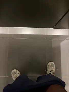 thiagowes online show from April 2026 11:24:01 PM