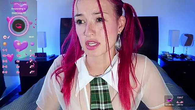 Snapshot of luccycollins_ chatting on May 2026 03:31:01 PM luccycollins online show from May 2026 03:31:01 PM