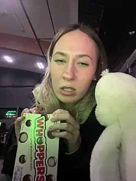 Snapshot of M1ssyk1ssy chatting on January 2025 09:29:02 PM M1ssyk1ssy online show from January 2025 09:29:02 PM