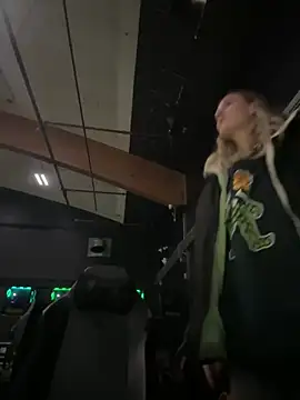 Snapshot of M1ssyk1ssy chatting on January 2025 11:07:01 PM M1ssyk1ssy online show from January 2025 11:07:01 PM