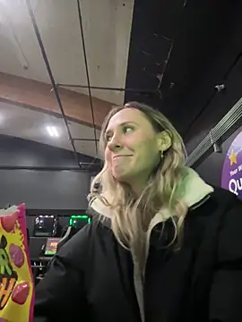 Snapshot of M1ssyk1ssy chatting on January 2025 01:18:02 AM M1ssyk1ssy online show from January 2025 01:18:02 AM