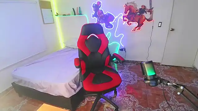 sweetie tsgirl  online show from January 2025 03:23:01 AM