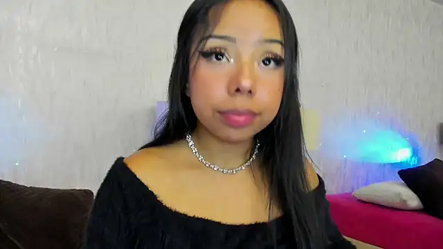 Snapshot of DafneMillers chatting on December 2024 01:37:02 AM DafneMillers online show from December 2024 01:37:02 AM