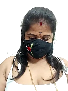 Snapshot of gaurika18 chatting on April 2026 03:53:01 PM gaurika18 online show from April 2026 03:53:01 PM