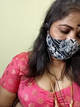 Snapshot of gaurika18 chatting on April 2026 09:36:01 AM gaurika18 online show from April 2026 09:36:01 AM
