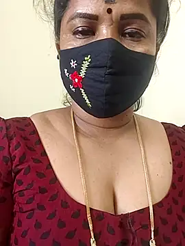 Snapshot of gaurika18 chatting on April 2026 09:30:01 AM gaurika18 online show from April 2026 09:30:01 AM