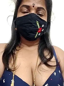 Snapshot of gaurika18 chatting on May 2026 03:07:02 PM gaurika18 online show from May 2026 03:07:02 PM