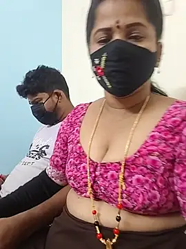 Snapshot of gaurika18 chatting on July 2026 04:39:02 AM gaurika18 online show from July 2026 04:39:02 AM