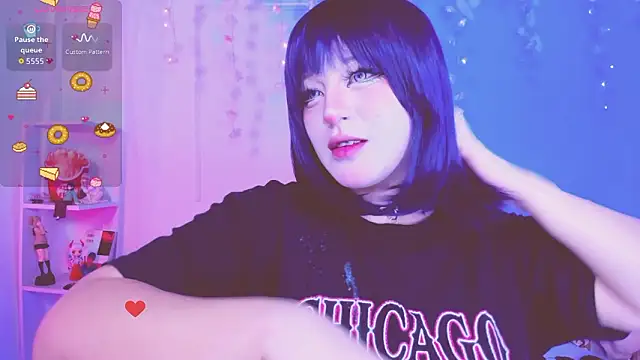 Lilith Asami online show from February 2026 10:00:01 AM