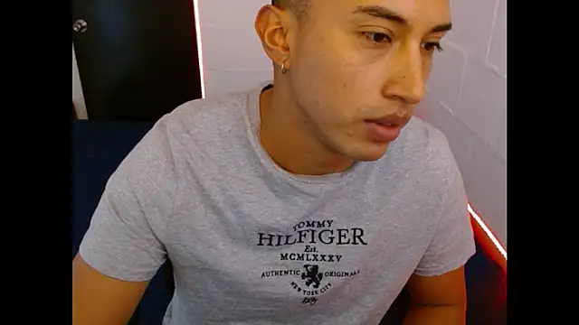 Davixx258 online show from February 2025 08:17:02 PM