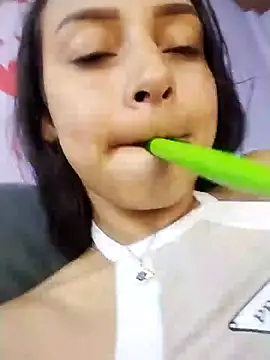 Snapshot of emma_ambar chatting on February 2025 04:28:02 AM emma ambar online show from February 2025 04:28:02 AM