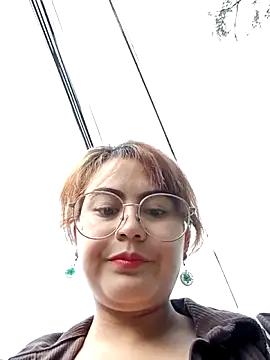 Snapshot of lara_moon25 chatting on September 2025 08:53:01 PM lara moon25 online show from September 2025 08:53:01 PM