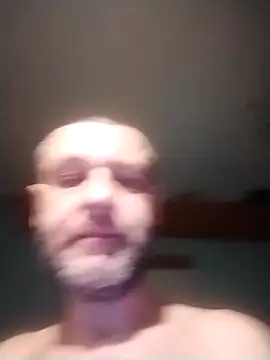 Andrzej-M online show from April 2026 02:20:02 AM