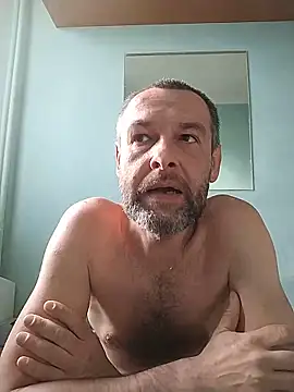 Andrzej-M online show from May 2026 04:25:02 PM