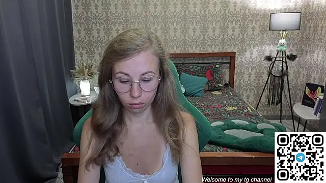 Lill Mary online show from July 2026 02:29:02 AM