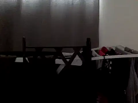 Snapshot of vanillesoumise chatting on January 2025 09:56:02 AM vanillesoumise online show from January 2025 09:56:02 AM