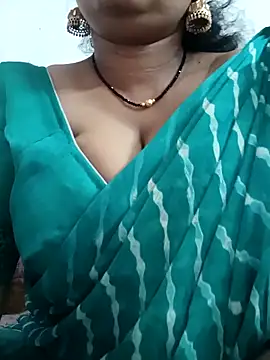 Nyra-23 online show from January 2026 10:19:02 AM