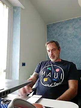 Marcolino183 online show from May 2026 07:27:01 AM