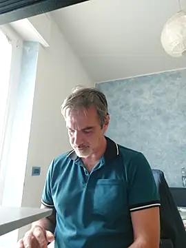 Snapshot of Marcolino183 chatting on May 2026 07:39:01 AM Marcolino183 online show from May 2026 07:39:01 AM