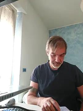 Snapshot of Marcolino183 chatting on May 2026 07:28:02 AM Marcolino183 online show from May 2026 07:28:02 AM