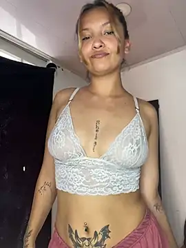 baby lizy online show from March 2025 07:15:02 PM