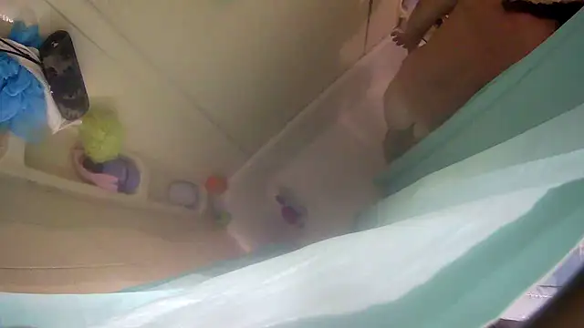 froggymclovin222 online show from April 2026 07:25:02 PM