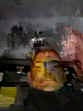 Holaluz2 online show from December 2025 06:03:02 PM