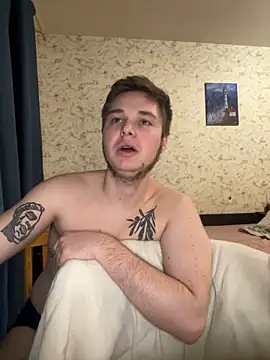 Snapshot of Family-Mm1 chatting on December 2024 05:13:01 PM Family-Mm1 online show from December 2024 05:13:01 PM