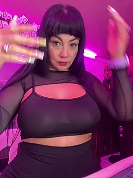 Hot beauty   online show from April 2026 02:45:02 AM