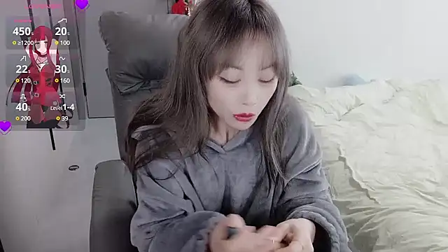 Xiaoyu-G online show from February 2025 05:03:02 AM