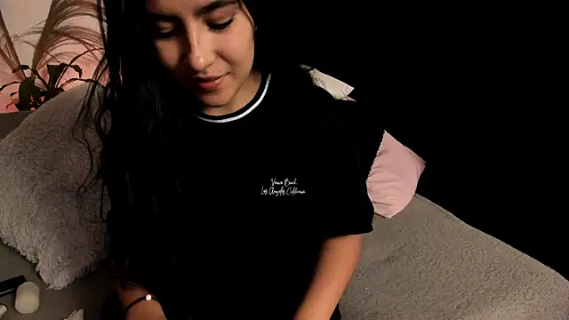 Serenity Day online show from September 2025 12:32:02 AM