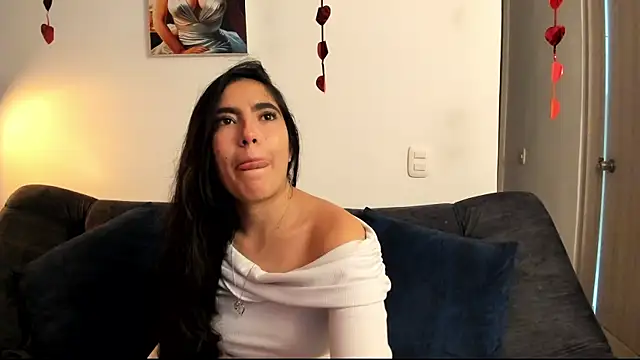 Snapshot of Serenity_Day chatting on May 2026 01:56:02 AM Serenity Day online show from May 2026 01:56:02 AM