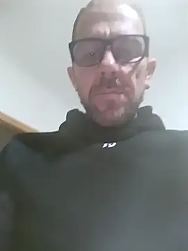 jonyfree1978 online show from January 2025 10:49:02 PM