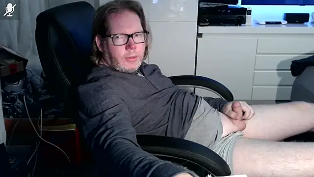 VSteph online show from October 2025 01:37:02 AM