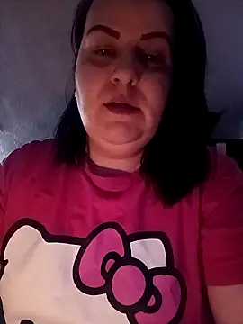 Snapshot of Tamara1955 chatting on January 2025 10:32:02 PM Tamara1955 online show from January 2025 10:32:02 PM