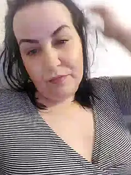 Snapshot of Tamara1955 chatting on February 2025 11:50:01 PM Tamara1955 online show from February 2025 11:50:01 PM