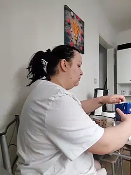 Snapshot of Tamara1955 chatting on February 2025 09:34:02 AM Tamara1955 online show from February 2025 09:34:02 AM