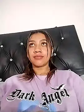 Snapshot of nina_carther chatting on January 2025 03:26:01 PM nina carther online show from January 2025 03:26:01 PM