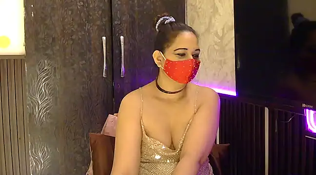 fabdemira online show from December 2024 03:37:02 AM