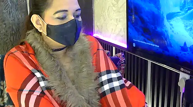 fabdemira online show from January 2025 07:45:02 PM