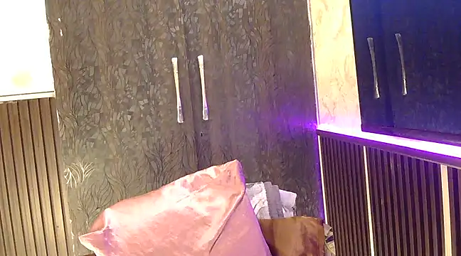 fabdemira online show from January 2025 02:51:02 PM